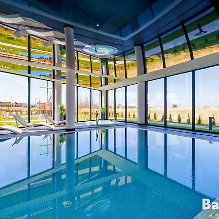 Apartamenty Balticon Westin House -Luksusowy 70M2 , Basen Pool, Sauna, Parking Inklusive Колобжег Экстерьер фото