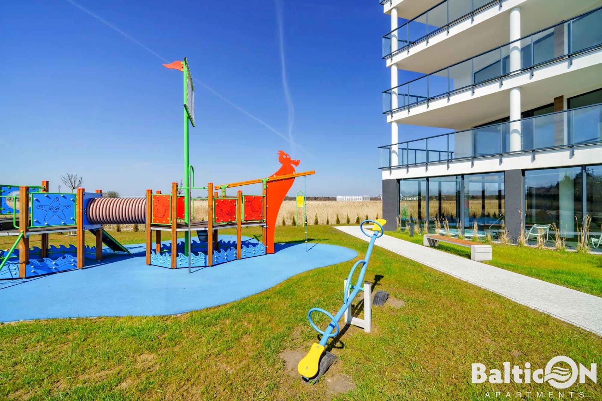Apartamenty Balticon Westin House -Luksusowy 70M2 , Basen Pool, Sauna, Parking Inklusive Колобжег Экстерьер фото